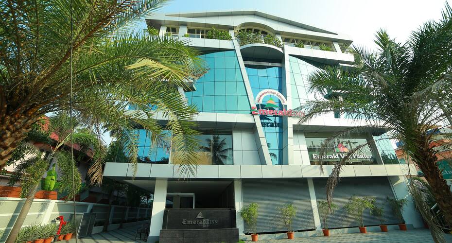Nakshatra Emerald Inn, Guruvayoor 4